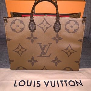 Louis Vuitton Onthego Giant Monogram Reverse